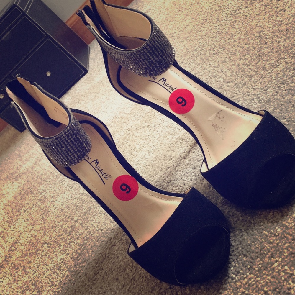Black heals